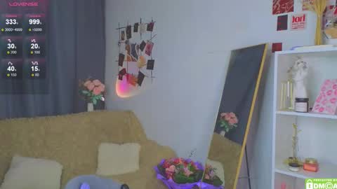 joyce_jones online show from October 16, 9:39 pm