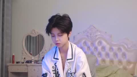 joycekay online show from December 4, 10:28 am