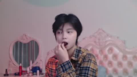 joycekay online show from January 18, 7:43 pm