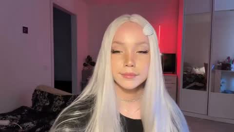 Emily online show from April 10, 8:31 am