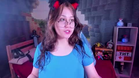 JudithSilvia online show from January 13, 7:46 am