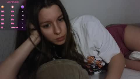 laura online show from February 7, 1:59 pm