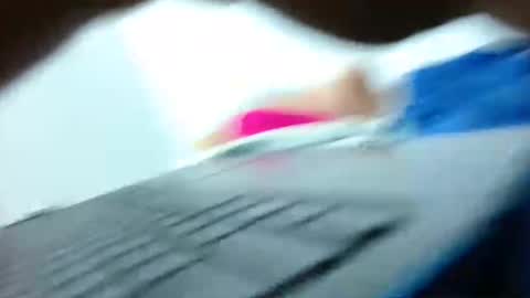 pretty online show from November 22, 9:34 am