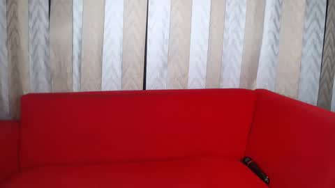 juicyjasminx online show from December 20, 10:25 pm