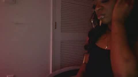 Juiicy Bunns online show from February 21, 2:28 am