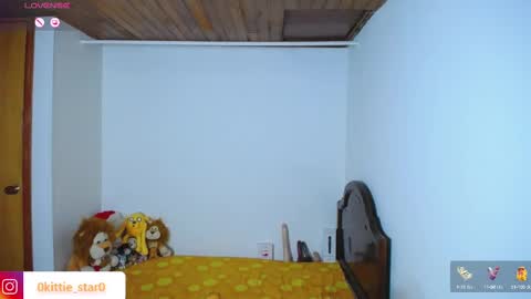 Juliana online show from February 21, 11:32 pm