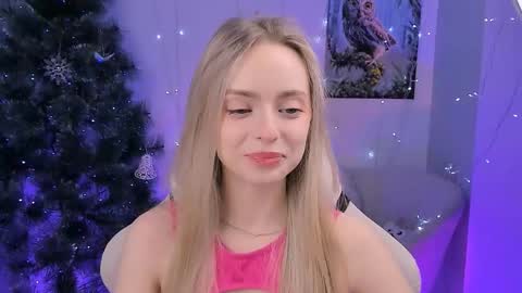 Julia online show from February 10, 2:53 pm