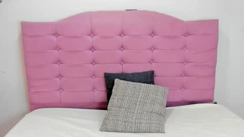 Juliana online show from November 26, 3:24 pm