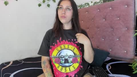 JulianaCarter online show from April 23, 8:00 pm