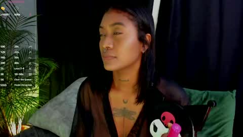 juli online show from May 29, 3:15 am