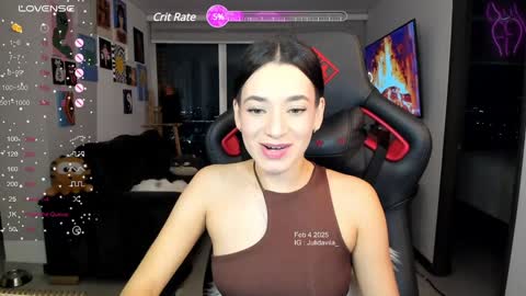 Jeimy Help me to reach 100 thumbs up online show from February 5, 11:39 pm