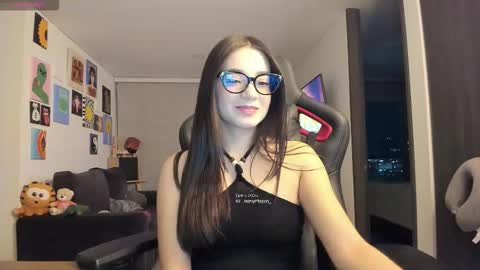 Jeimy Help me to reach 100 thumbs up online show from October 6, 1:33 am