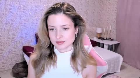 Julie online show from January 5, 4:16 pm