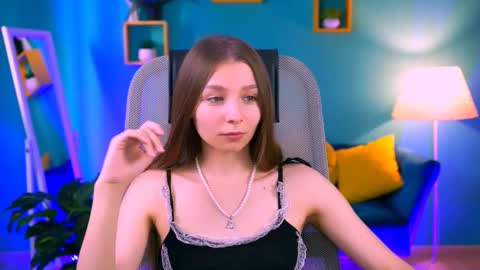 juliedaniel online show from March 12, 9:56 am