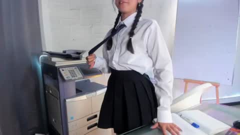 juliee_ross online show from June 24, 2:16 pm