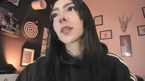 juliet_sourire online show from April 27, 12:46 pm