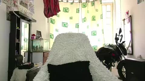 Julieta Jaguar online show from June 3, 2:29 pm