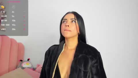 julieth online show from February 28, 9:04 am