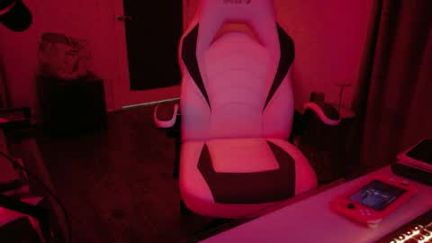 Goddess Endigo online show from March 28, 4:12 am