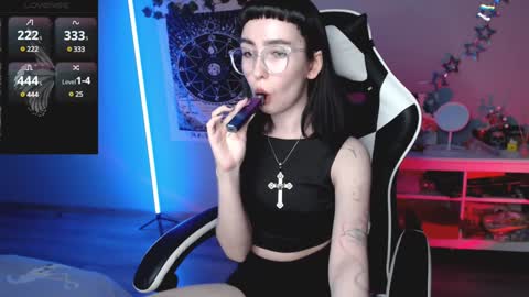 Baroness Von Cringe online show from January 25, 7:49 pm