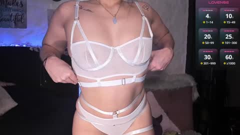 Maria  online show from December 4, 3:59 am