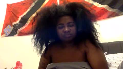 just_juxiy_ online show from February 28, 10:58 am