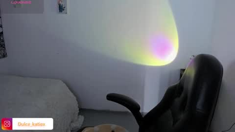 Sofia online show from February 16, 5:46 pm