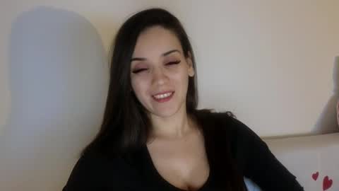 JustAnne online show from December 7, 8:27 pm