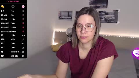 Julie online show from February 4, 4:59 am