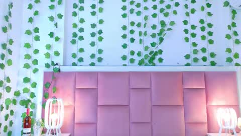 kelly online show from March 27, 11:11 am