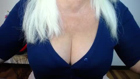 KamaliaSim online show from October 12, 8:22 pm