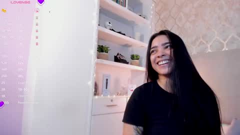 Kamila Betancourt online show from March 16, 2:21 pm