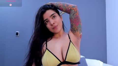 Kamila Betancourt online show from June 3, 3:17 pm