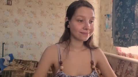 Mari  Simmons online show from October 24, 6:09 am