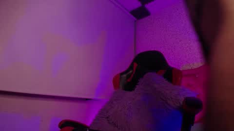 kaoz_33 online show from March 5, 8:37 pm