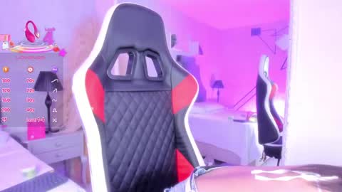 Karely online show from April 13, 2:29 pm