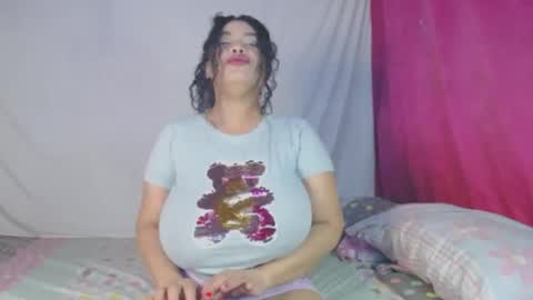 karelysbigboobs online show from February 19, 11:46 pm