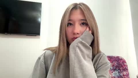 karissagius online show from July 5, 9:59 am