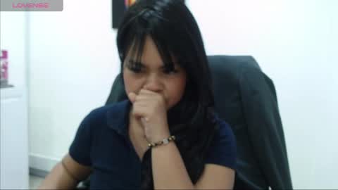 karla_cg online show from May 12, 8:37 pm