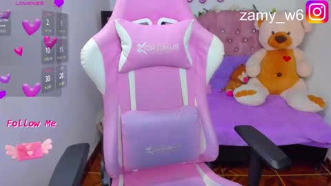 karla online show from December 22, 3:37 pm