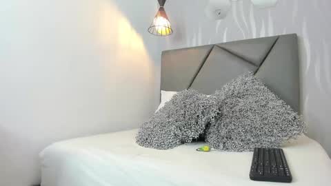 Karla online show from September 18, 8:29 pm