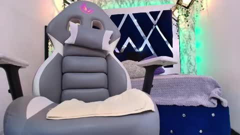 Karla  online show from September 29, 11:26 am