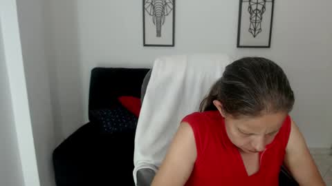 KARLYE online show from February 2, 3:54 am