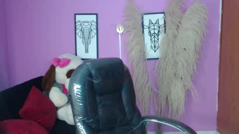 KARLYE online show from October 12, 3:53 am