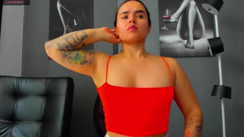   online show from October 4, 4:00 pm