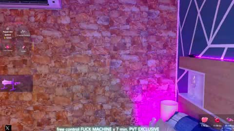 KAROL SCOTT online show from October 27, 11:10 pm