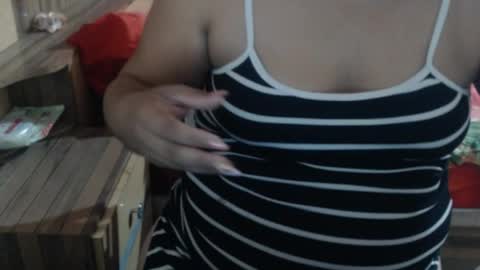 karolbb21 online show from April 18, 12:35 am