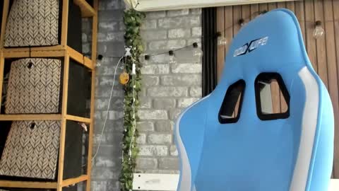 karoline121 online show from September 29, 9:36 am