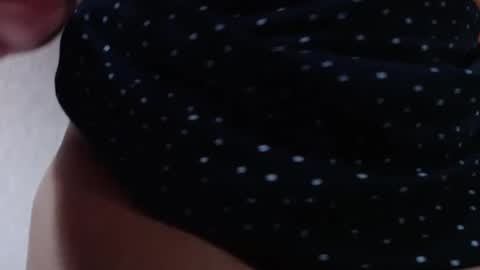 Isa online show from September 16, 3:25 am