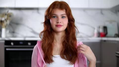 lina online show from November 25, 11:23 am